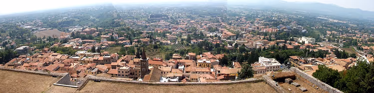Panorama de Palestrina avec ses toits en terre cuite