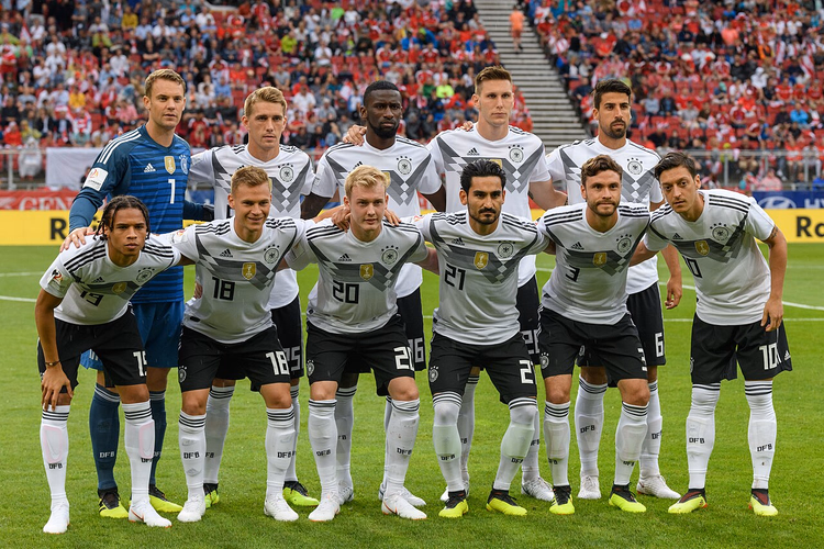Duits nationaal elftal in het thuisshirt van 2018