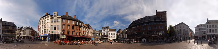 Panorama des Grote Markt in Hasselt