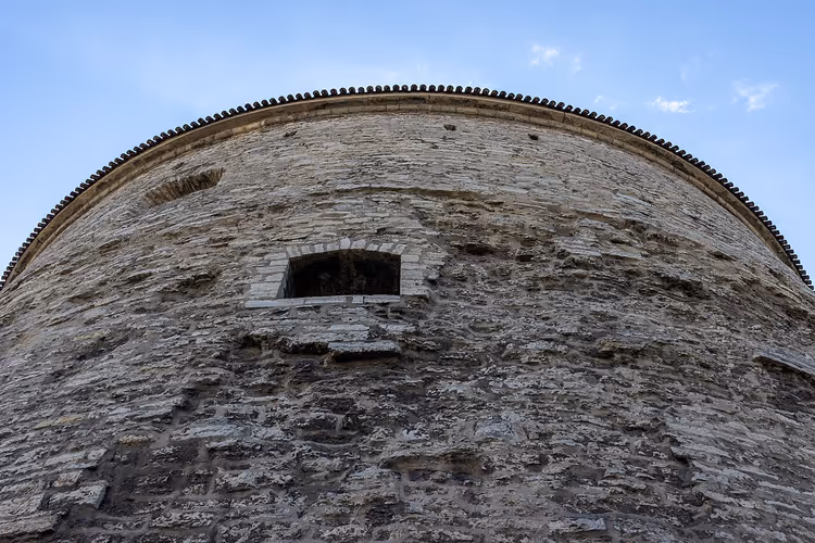 Det runde steintårnet Tykke Margareta i Tallinn