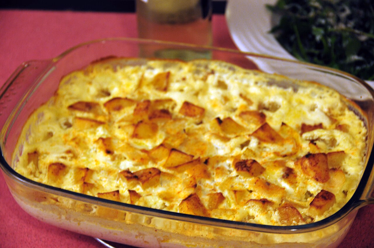 Bacalhau-com-natas-Auflauf in einer Glasbackform