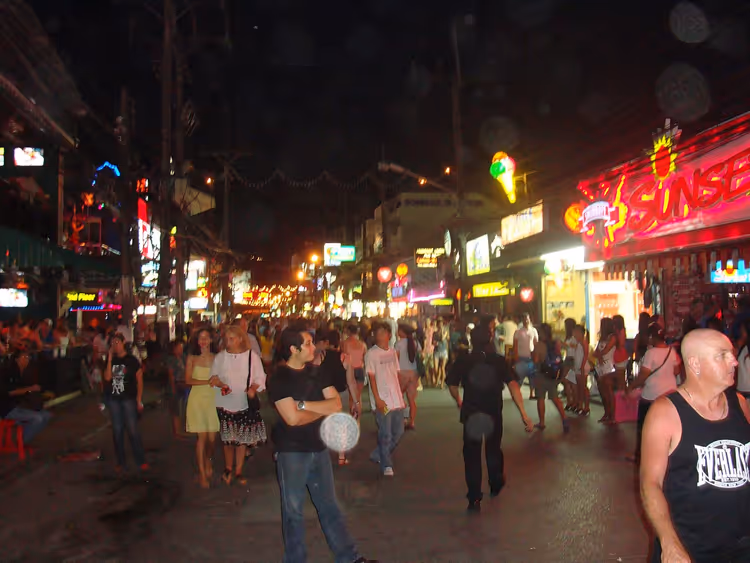 Bangla Road Nachtleben in Patong