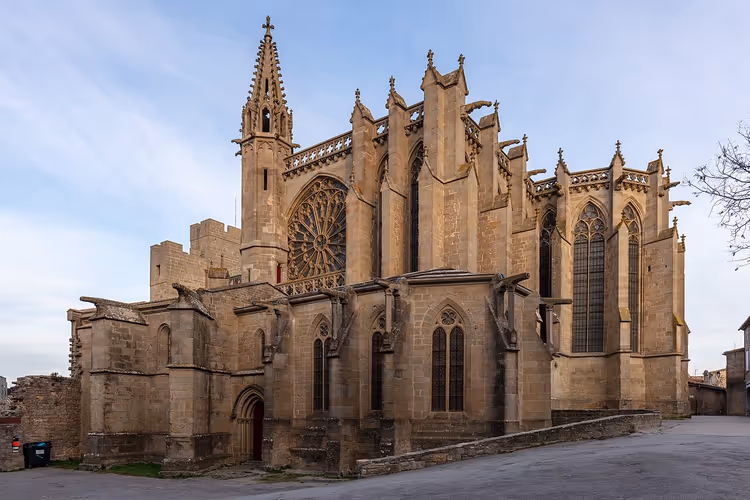 Carcassonne'daki Gotik Saint-Nazaire Bazilikası, dış görünüm