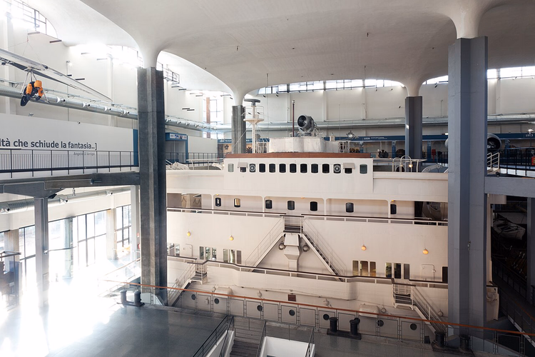 Havskipet Biancamano i paviljongen på vitenskapsmuseet