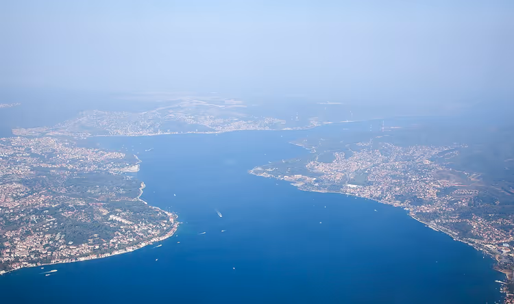 Panoramautsikt over Bosphorus ovenfra