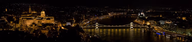 Ночная панорама: Будайский замок, Цепной мост и Дунай