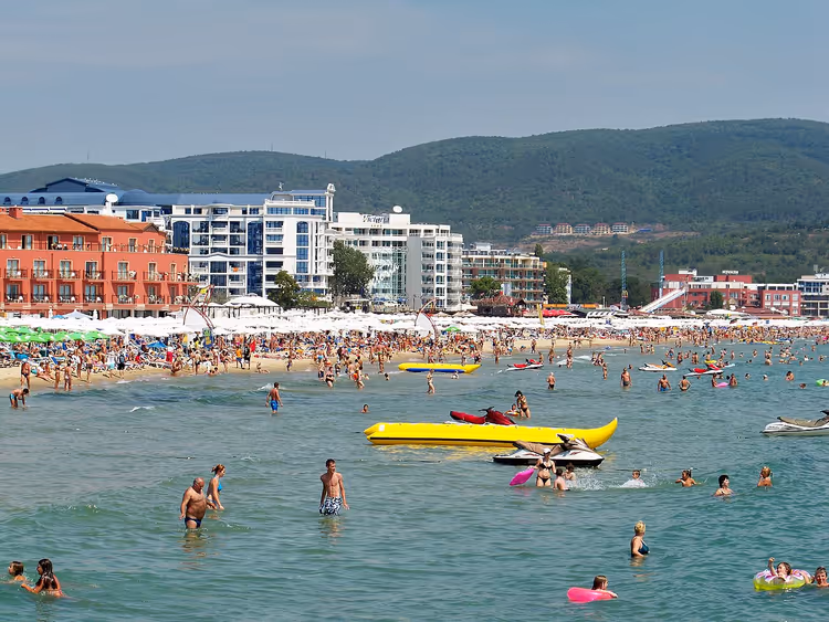 Ampia spiaggia sabbiosa a Sunny Beach