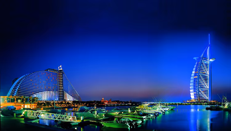 Hotellet Burj Al Arab på Dubai-kysten
