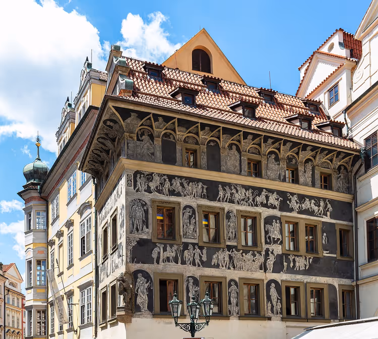 Huis bij de Minuut met sgraffito, Praag