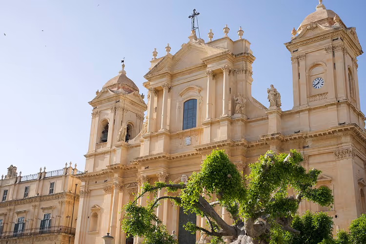 Sicilya Noto'daki San Nicolò Katedrali