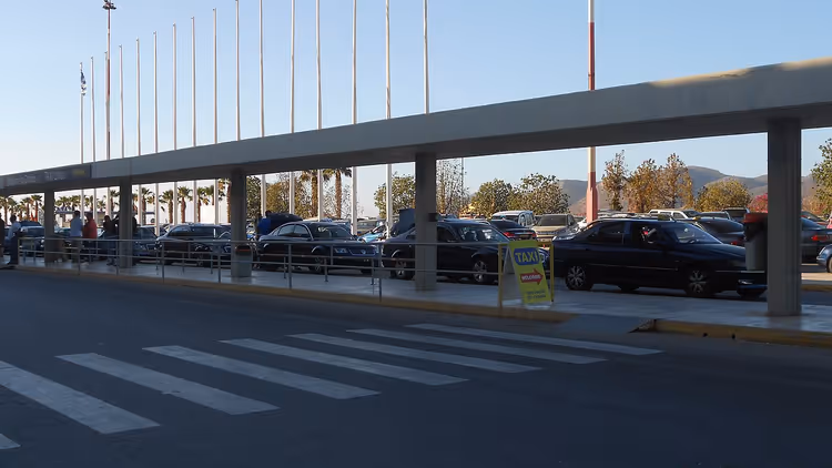 Taxistand am Flughafen Chania