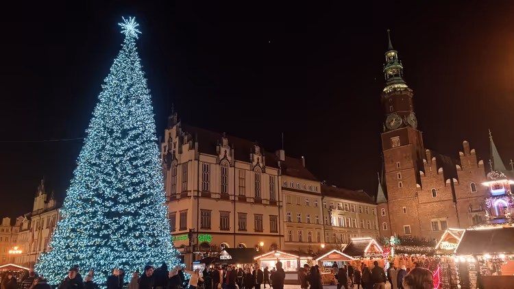 Weihnachtsmarkt auf dem Breslauer Marktplatz