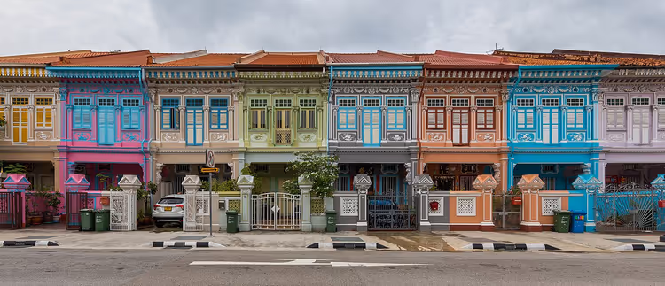 Bunte Shophouse-Fassaden in Katong