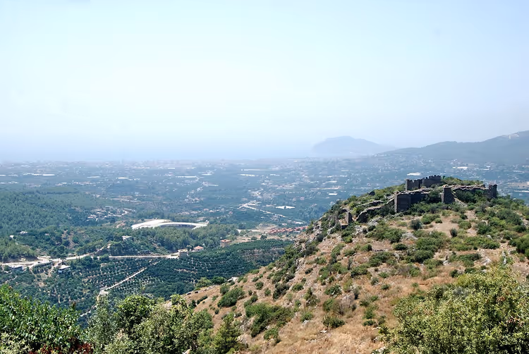 Straße im Wohnviertel Oba in Alanya