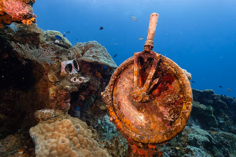 Skipstelegraf fra det sunkne Fujikawa Maru under vann