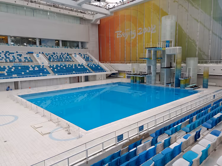 Water Cube'da platformlu dalış havuzu