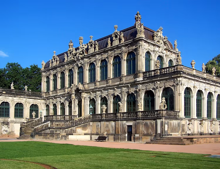 Bâtiment baroque du Salon mathématique et physique à Dresde