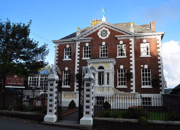 Eagle House Hotel in Launceston