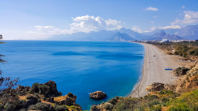 Warmes Meer und Strand in Antalya