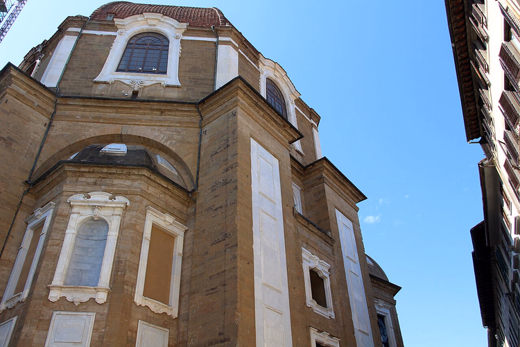 Medici-kapellet i Firenze, gatebilde