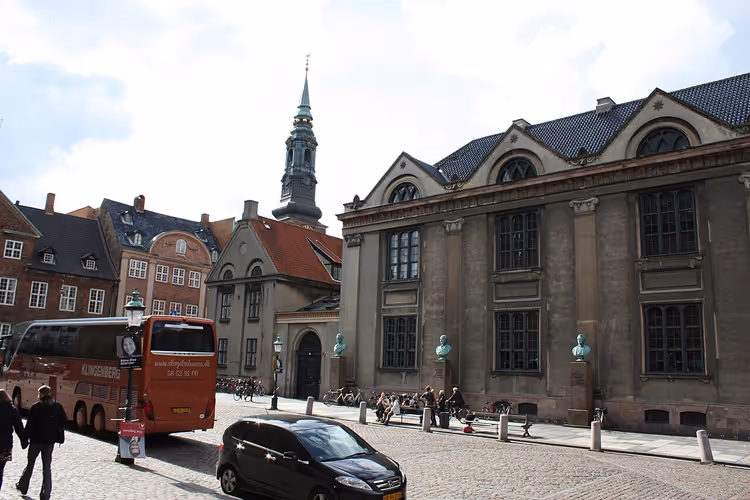 Frue Plads plein in het centrum van Kopenhagen