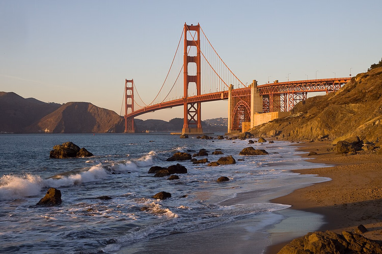 Golden Gate Bridge vanaf Baker Beach