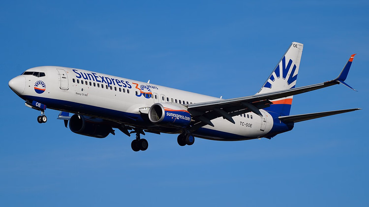 SunExpress Boeing 737 på slutinnflyging