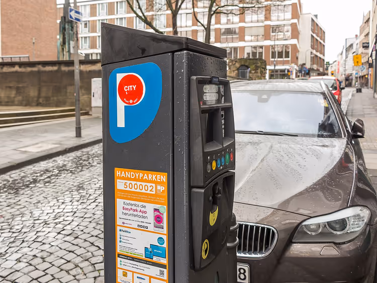Паркомат Handyparken на улице Кёльна
