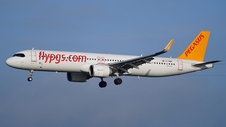 Pegasus Airlines Airbus A321 på slutinnflyging