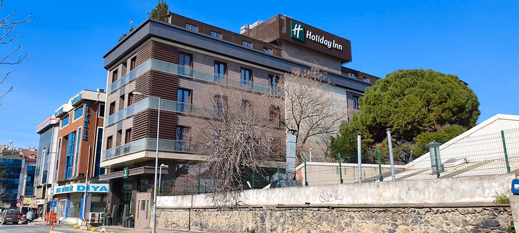 Holiday Inn hotelli fassaad Kadıköy tänaval