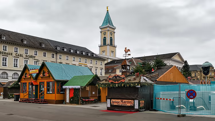 Kerstmarkten en ijsbaan in Karlsruhe