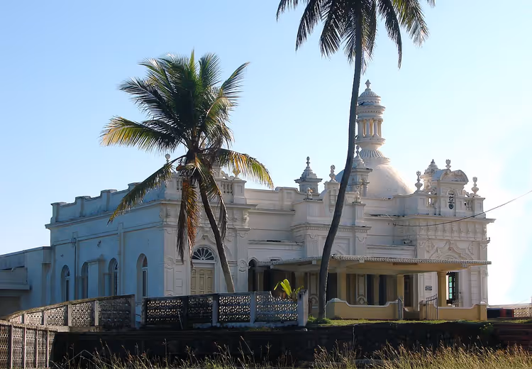 Witte Ketchimalai-moskee in Beruwala