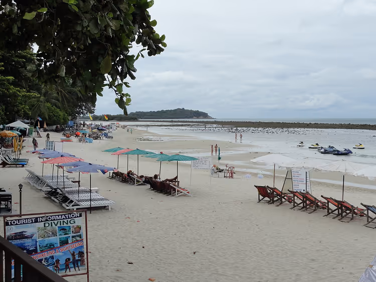 Long Chaweng Beach on Ko Samui