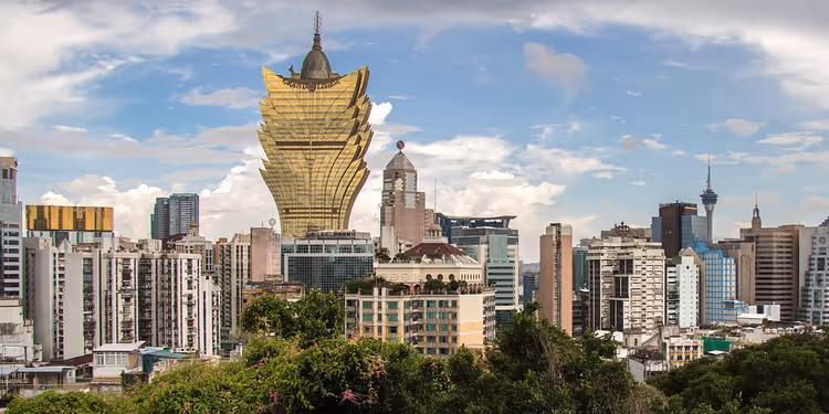 Grand Lisboa kumarhanesiyle Makau panoraması