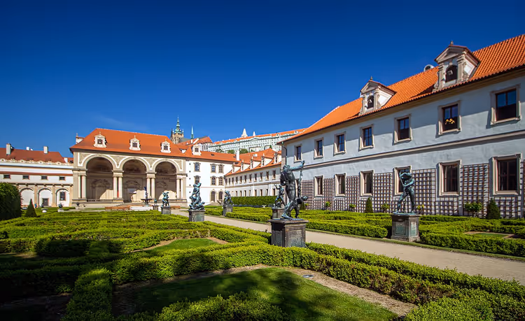 Wallensteingarten mit Musikbühne