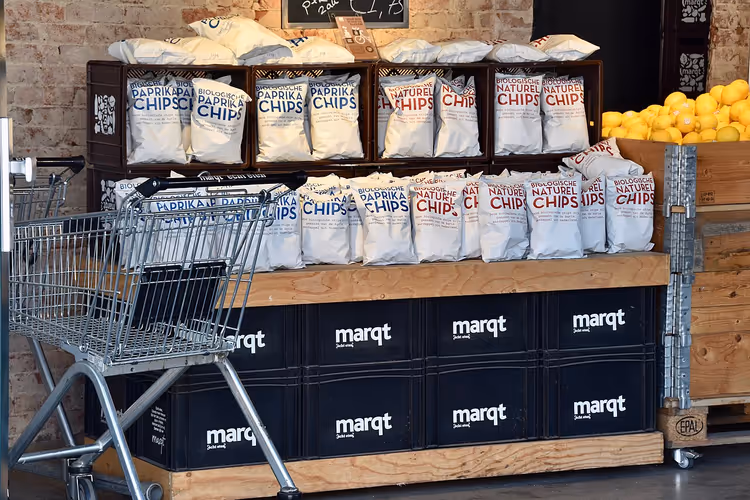 MARQT Bio-Supermarkt mit Saisonprodukten