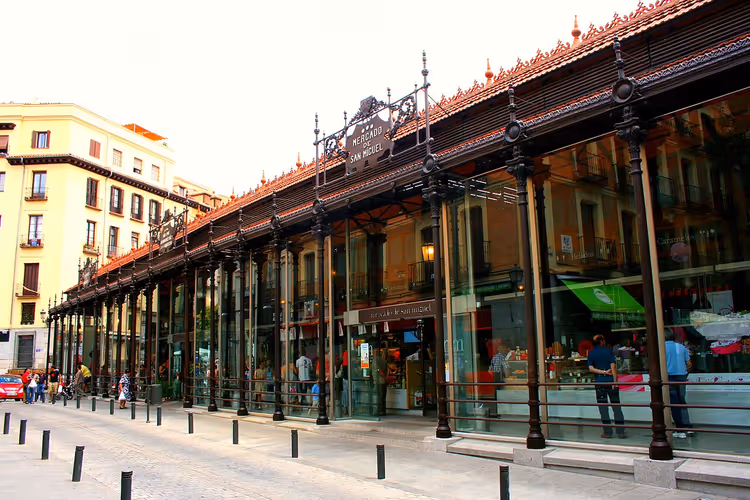 All'interno del Mercato di San Miguel a Madrid