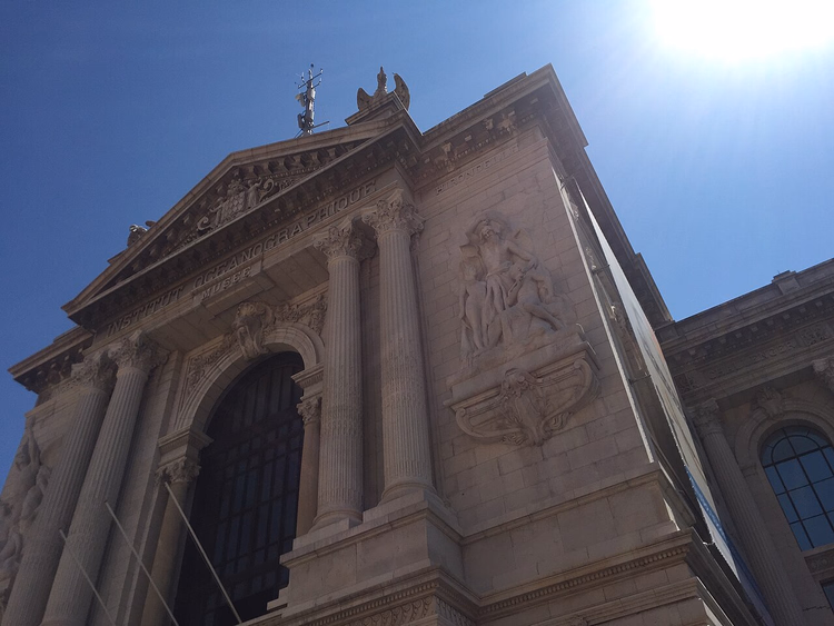 Fasaden til Oseanografisk museum i Monaco