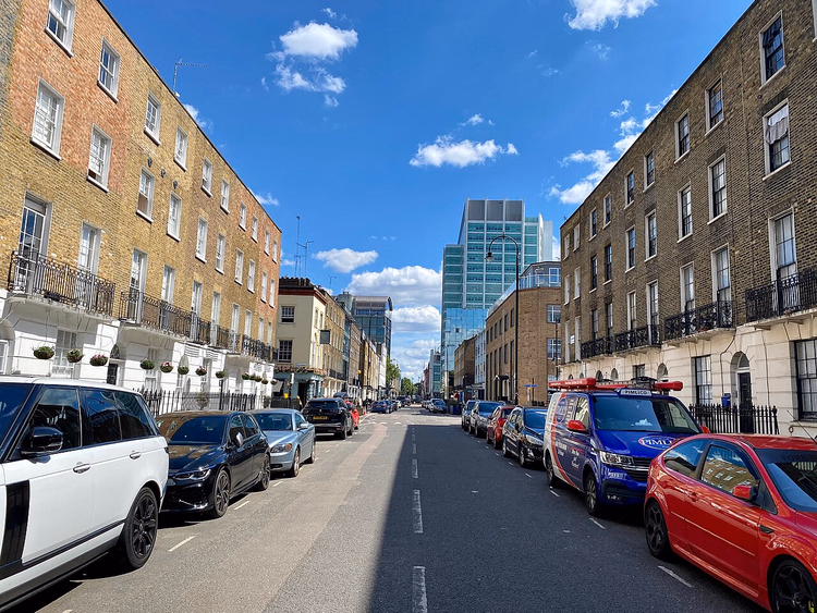 Londra'daki North Gower Street'teki Gürcü evleri
