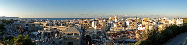 Panoramablick auf Heraklion und das Meer