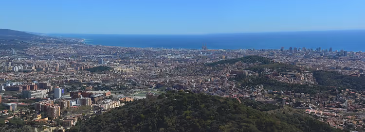 Tibidabo dağından Barselona panoraması