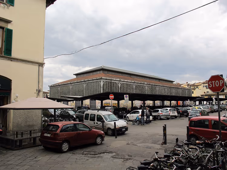 Sant'Ambrogio-markedet på Piazza Ghiberti