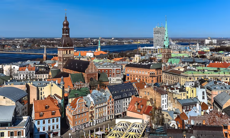 Panorama der Rigaer Altstadt mit dem Dom