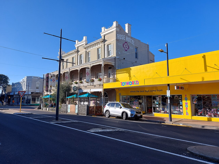 Historisch Rose Hotel aan Victoria Street in Bunbury