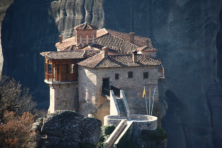 Roussanou-klosteret på en klippetopp i Meteora