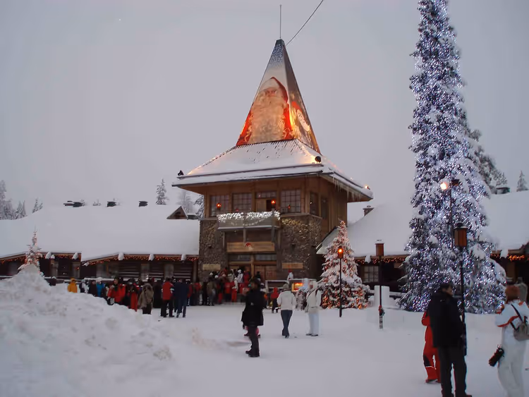 Julemannens kontor i vinterlige Rovaniemi