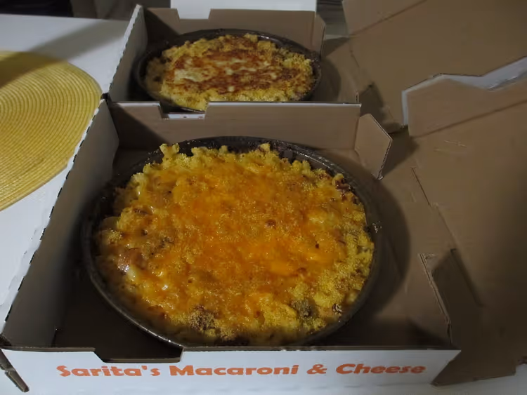 Bakt mac and cheese i S'Mac-emballasje