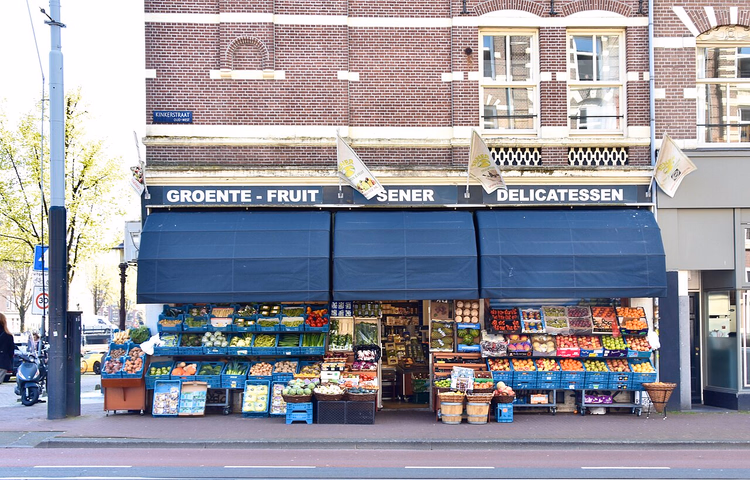 Negozio di prodotti freschi sulla Kinkerstraat a Oud-West
