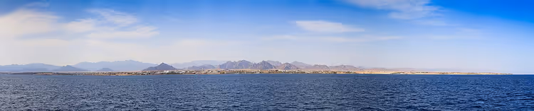 Utsikt over sjø og fjell nær Sharm El Sheikh