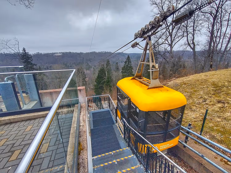 Seilbahn über das Gauja-Tal